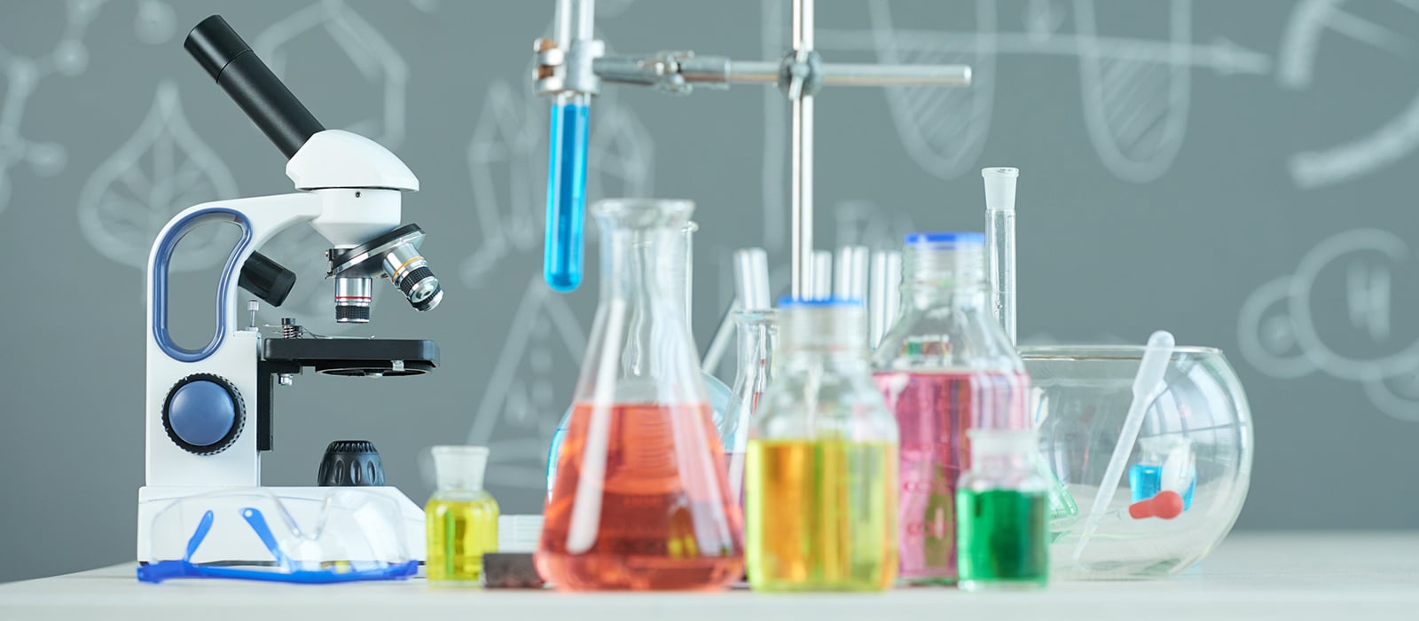 Lab Equipment and Lab Supplies in College Laboratories