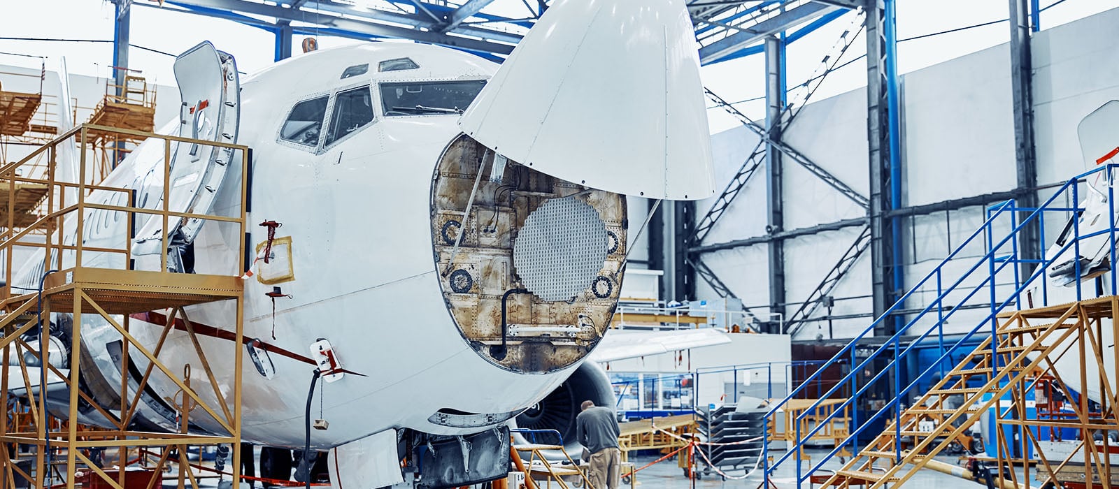 Cleanroom Standards for Aerospace Component Manufacturing