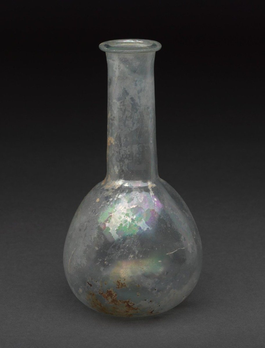 Glass flask, Roman, 151–300AD.
Science Museum Group Collection