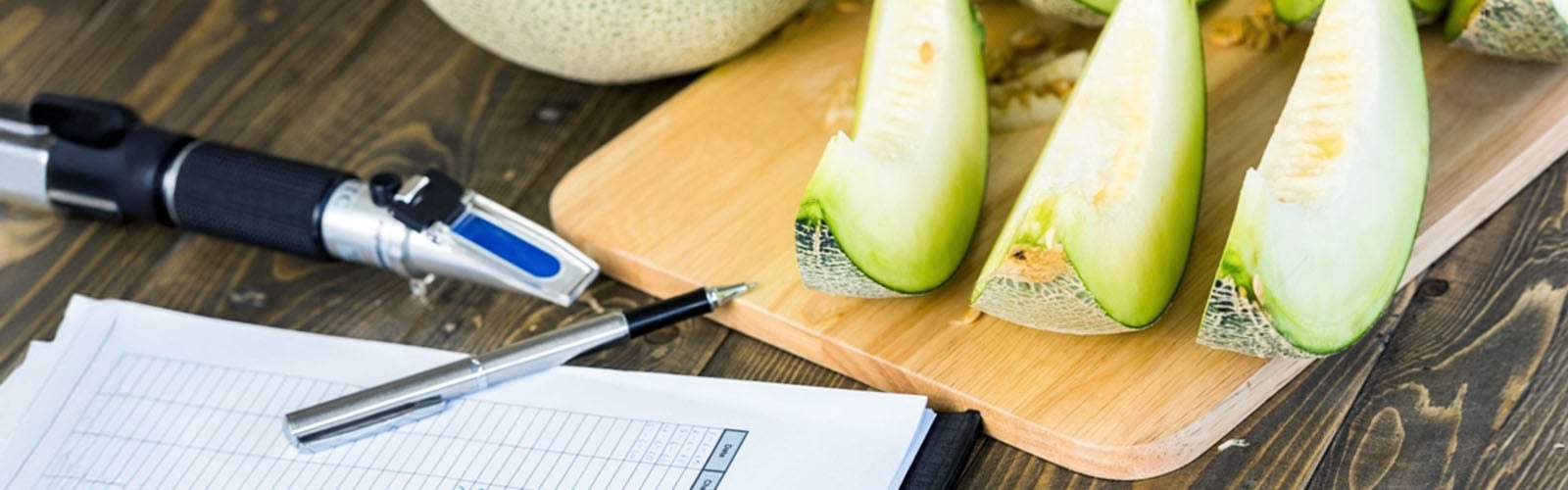 Using Portable Refractometer to Monitor Soluble Solids Concentration
