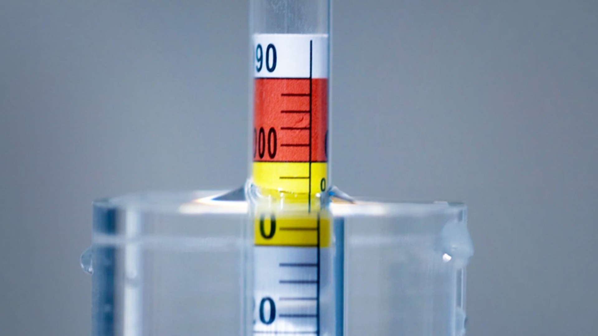 How to Use a Hydrometer For Your Lab Operations