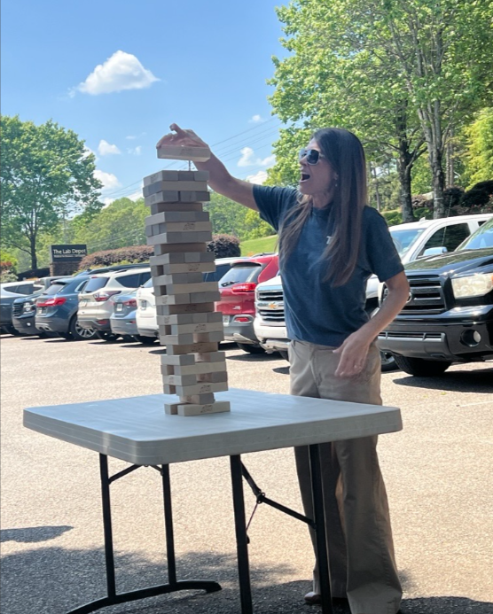 Focusing on Jenga